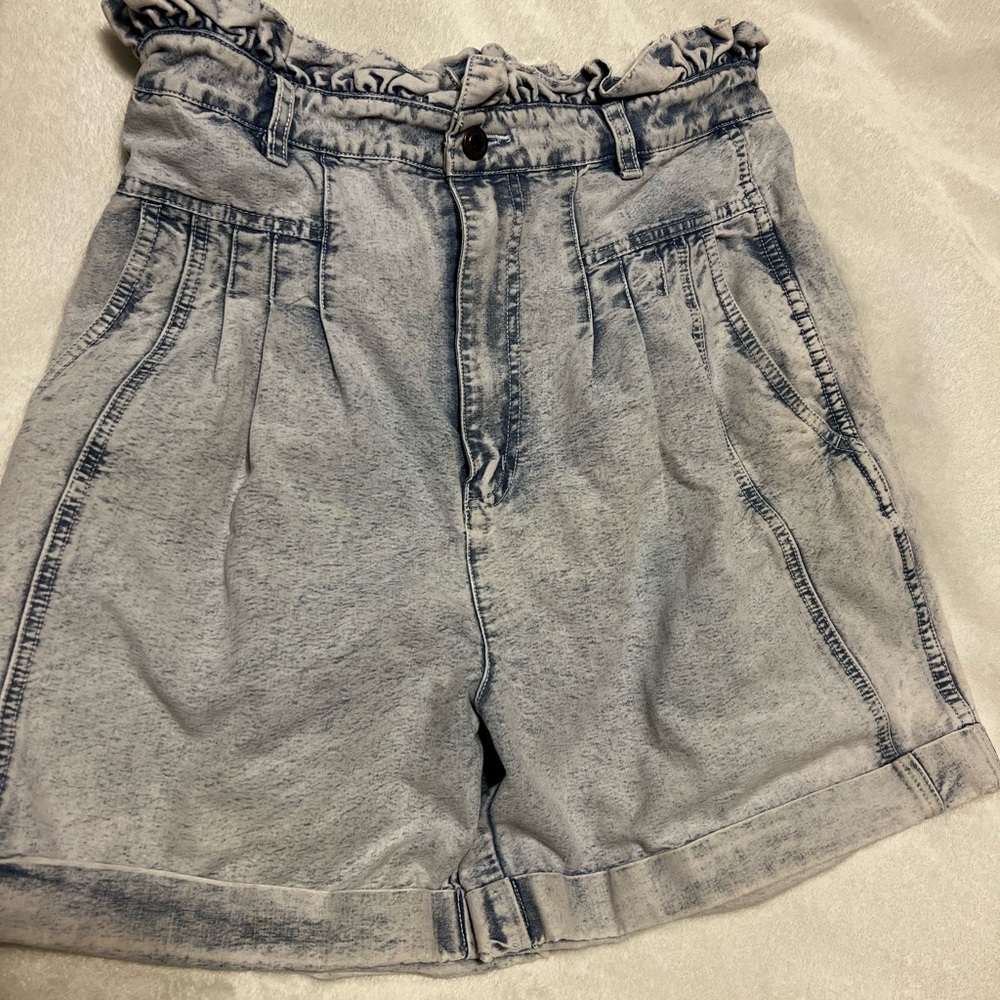 Vintage 90’s Bill Blass Acid Wash Denim Paper Bag Shorts